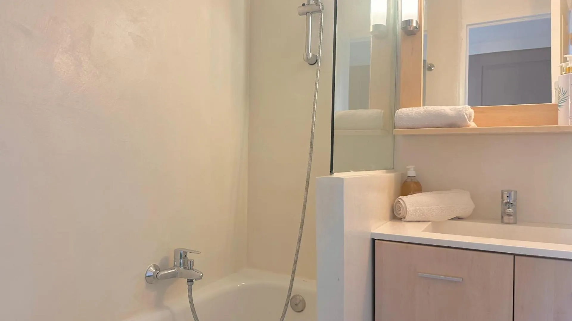 Sara Riviera Costa Plana Apartment Cap-d'Ail